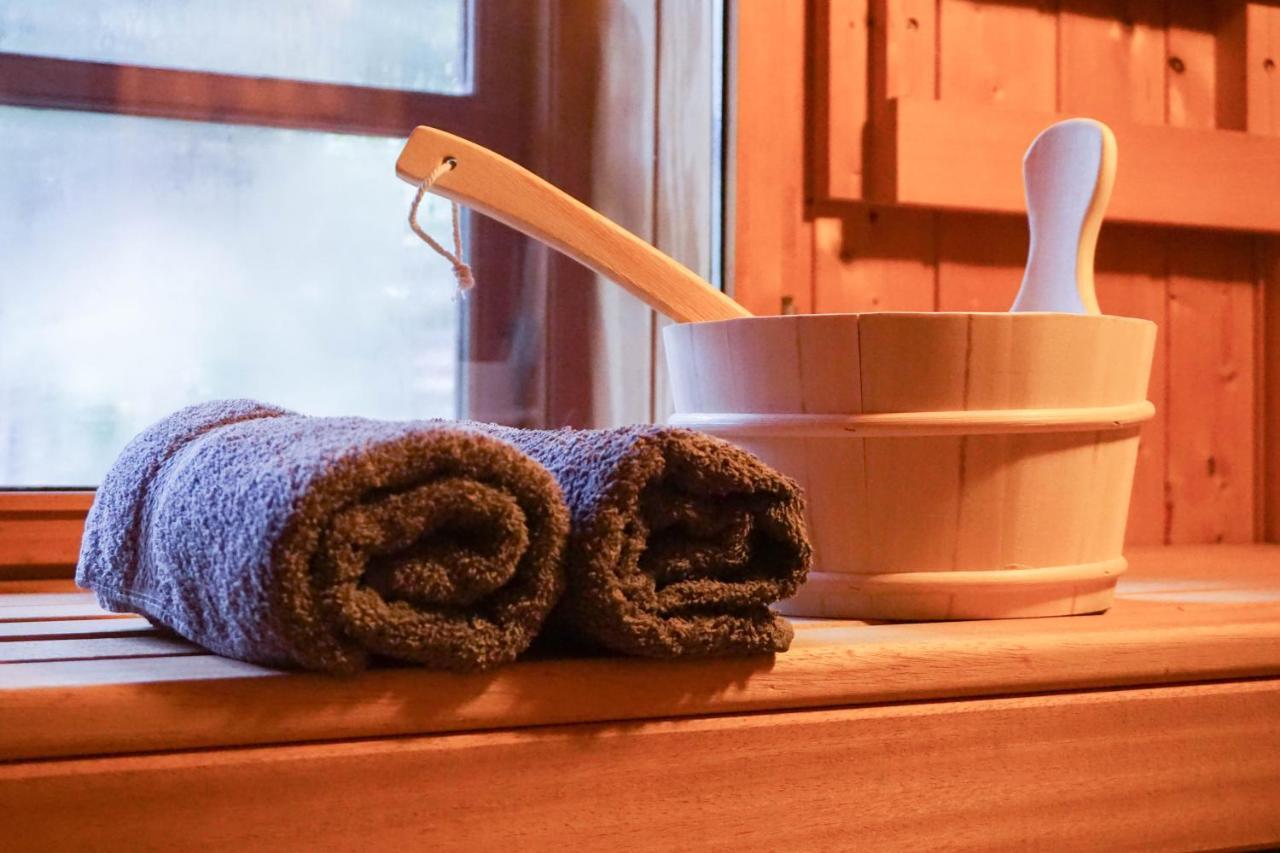 Ruhe Unter Reet-Haus Mit Sauna, Whirlpool Und Kamin Gnarrenburg Εξωτερικό φωτογραφία